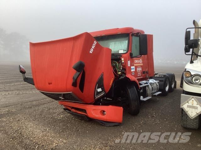 Volvo VNL Τράκτορες