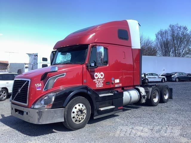 Volvo VNL Τράκτορες