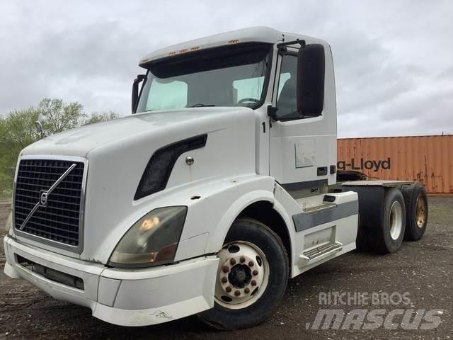 Volvo VNL Τράκτορες