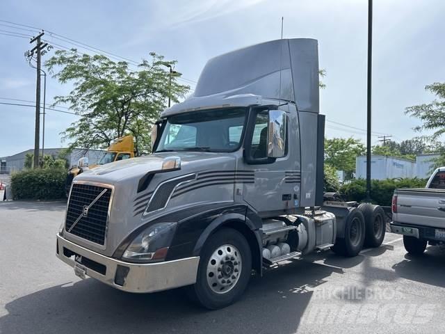 Volvo VNL Τράκτορες