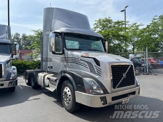 Volvo VNL Τράκτορες