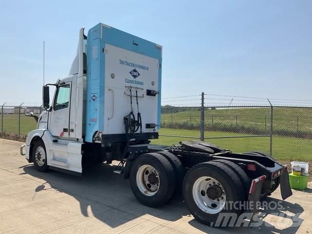 Volvo VNL Τράκτορες