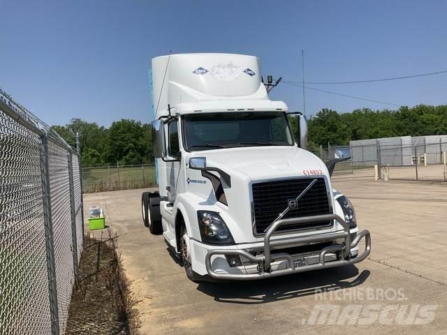 Volvo VNL Τράκτορες