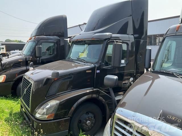 Volvo VNL Τράκτορες