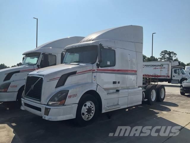 Volvo VNL Τράκτορες