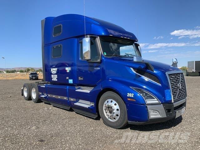 Volvo VNL Τράκτορες