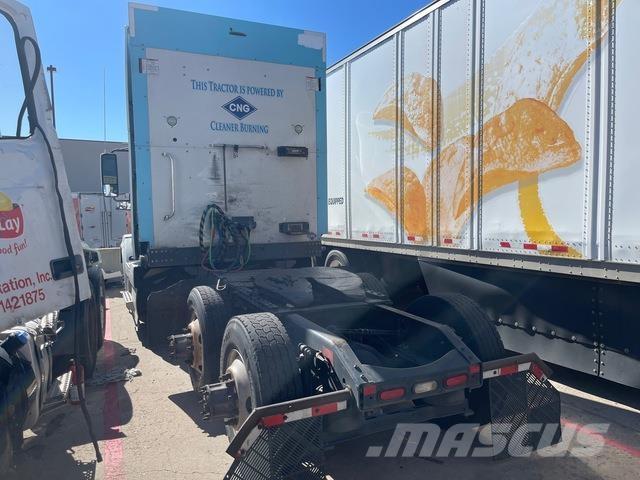 Volvo VNL Τράκτορες