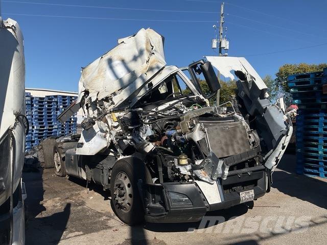 Volvo VNL Τράκτορες