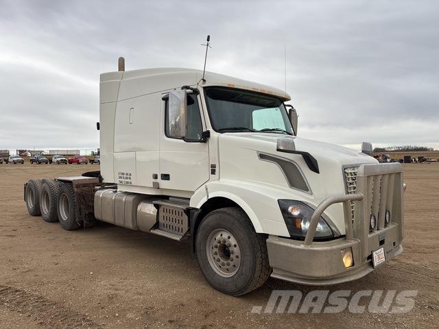 Volvo VNL Τράκτορες