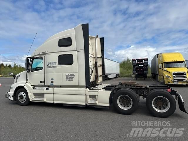 Volvo VNL 780 Τράκτορες