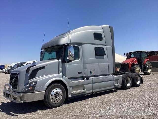 Volvo VNL64780 Τράκτορες