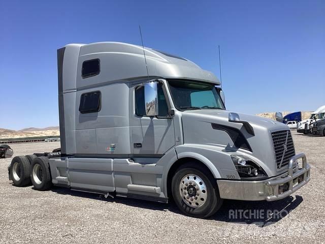 Volvo VNL64780 Τράκτορες