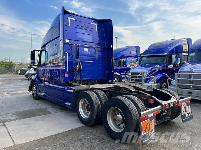 Volvo VNL760 Τράκτορες