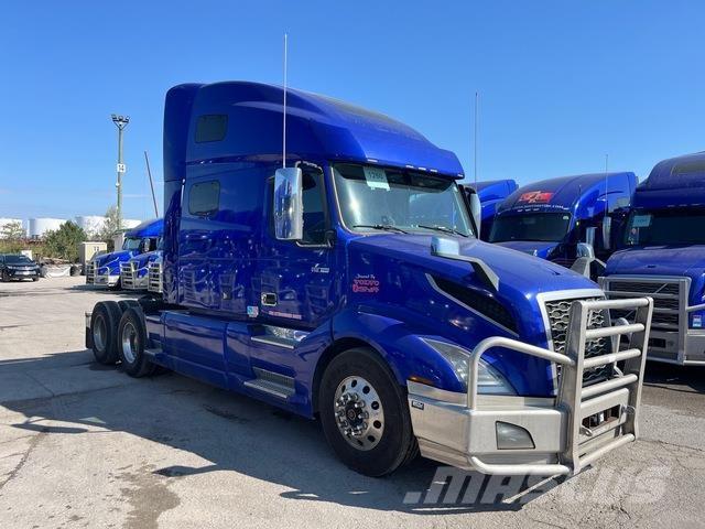 Volvo VNL760 Τράκτορες