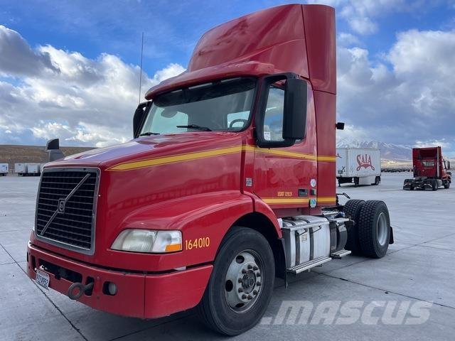 Volvo VNM Τράκτορες