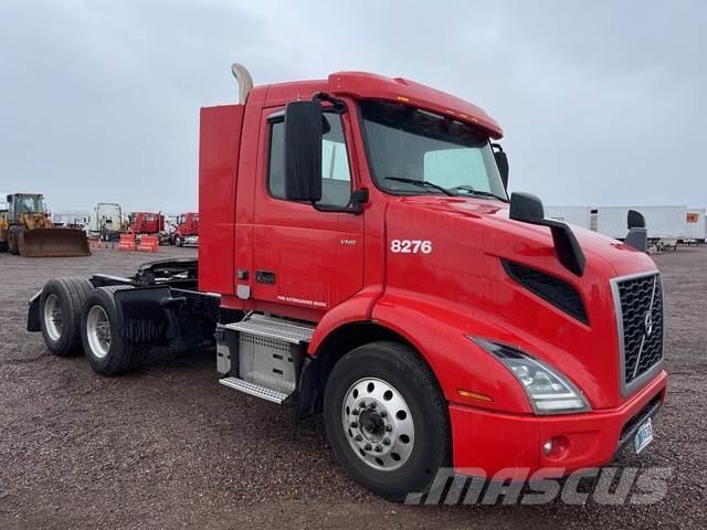 Volvo VNR Τράκτορες