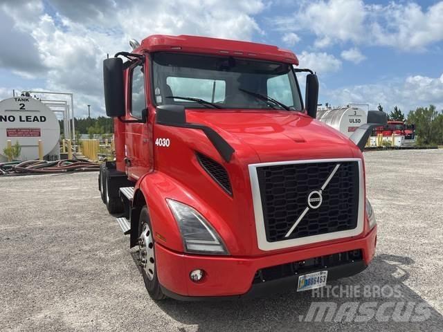 Volvo VNR Τράκτορες