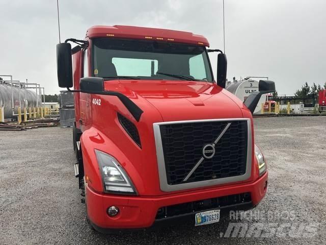 Volvo VNR Τράκτορες