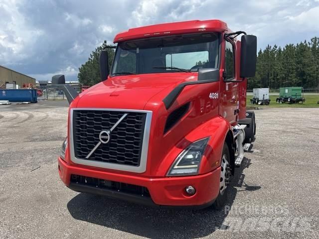 Volvo VNR Τράκτορες