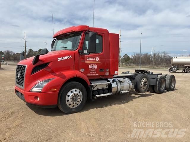 Volvo VNR Τράκτορες