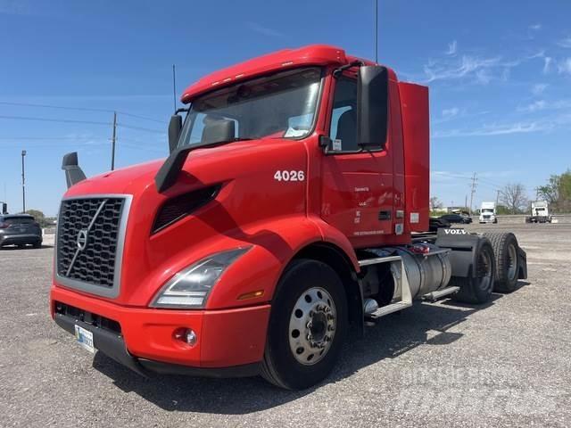 Volvo VNR Τράκτορες