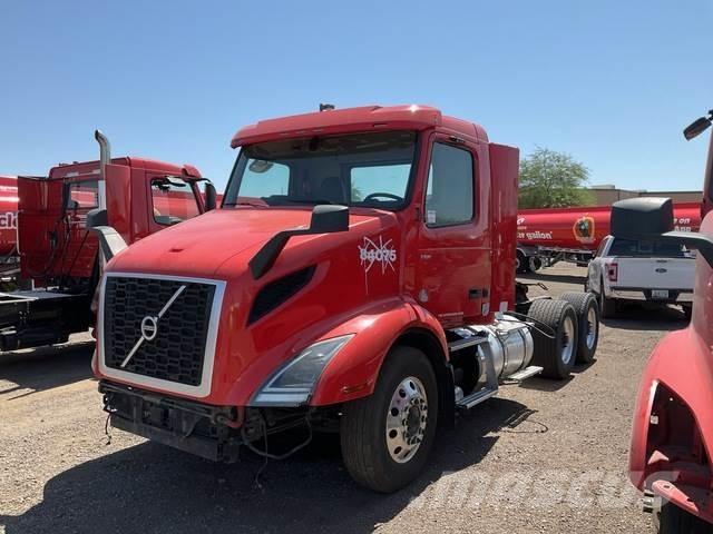 Volvo VNR Τράκτορες