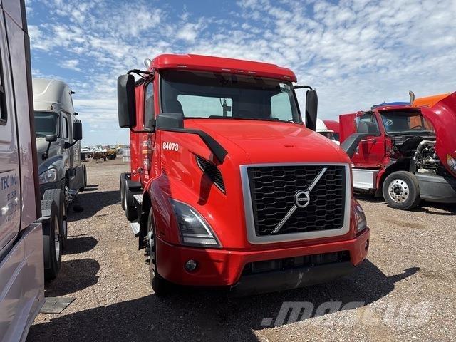 Volvo VNR Τράκτορες