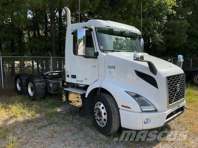 Volvo VNR Τράκτορες