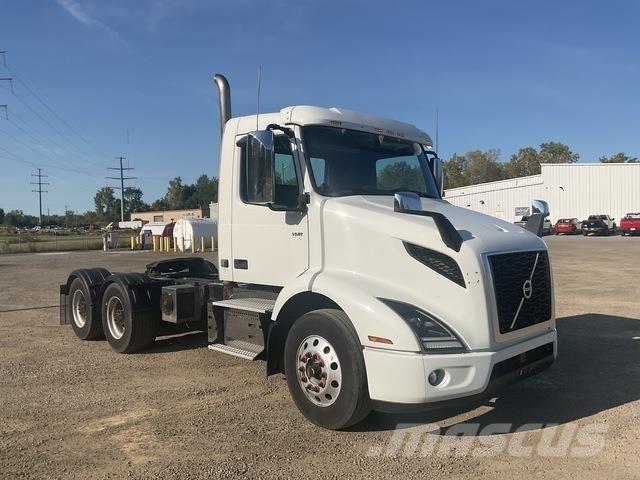Volvo VNR Τράκτορες