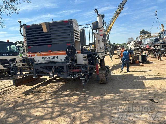 Wirtgen SP25 Οδοστρωτήρες σκυροδέματος