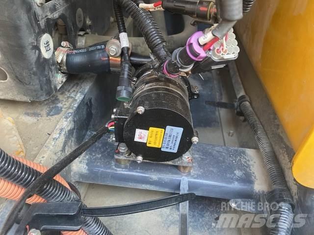 XCMG XE215E Εκσκαφείς με ερπύστριες