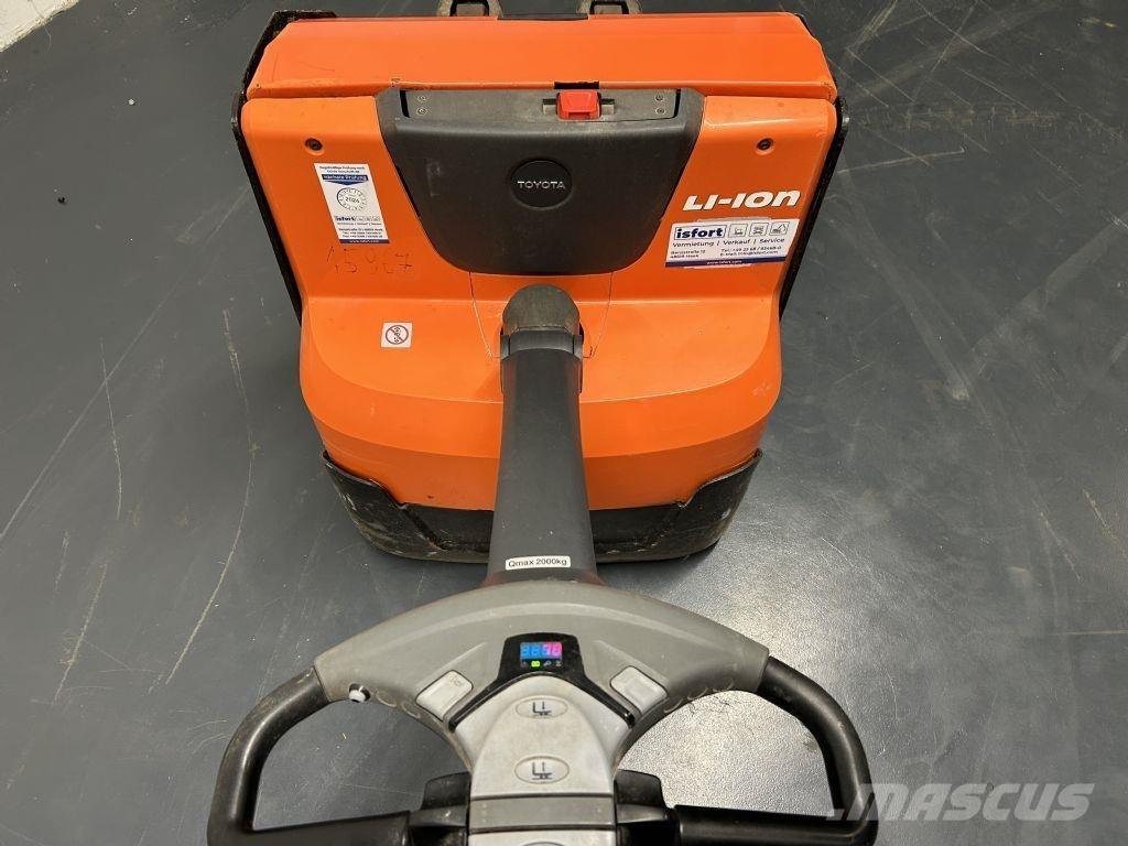 BT LWE200 - Lithium Ion Χειροκίνητο περονοφόρο ανυψωτικό