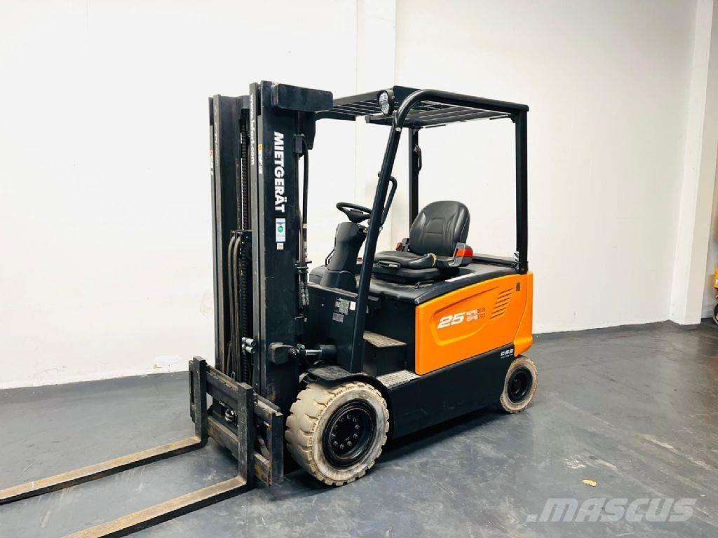 Doosan B25X-7 Plus Ηλεκτρικά περονοφόρα ανυψωτικά κλαρκ