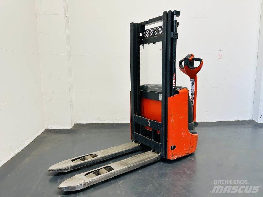 Linde L10B Παλετοφόρα πεζού χειριστή με ιστό