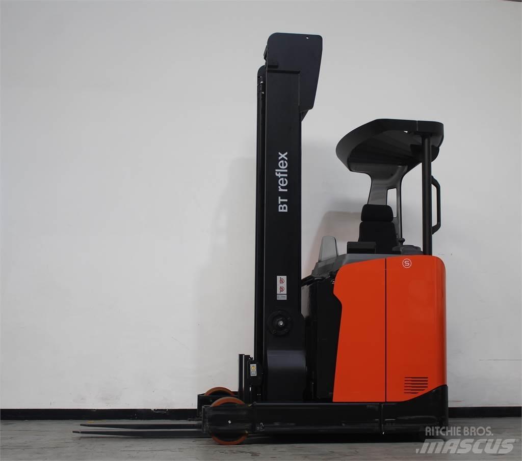 Toyota RRE140HE Ανυψωτικά στενών δρόμων