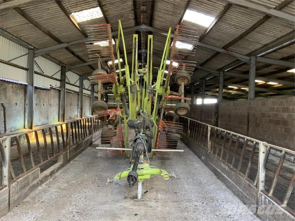 CLAAS LINER 2900 Τσουγκράνες και χορτοξηραντικές μηχανές