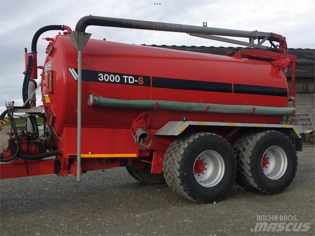 Hi-Spec 3000 TD-S Διασκορπιστές κοπριάς