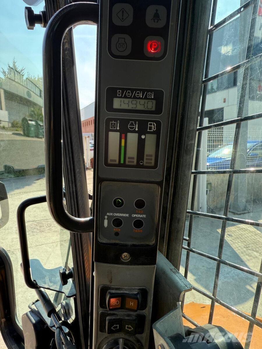 CASE SR210 Φορτωτές με λάστιχα (Τροχοφόροι)