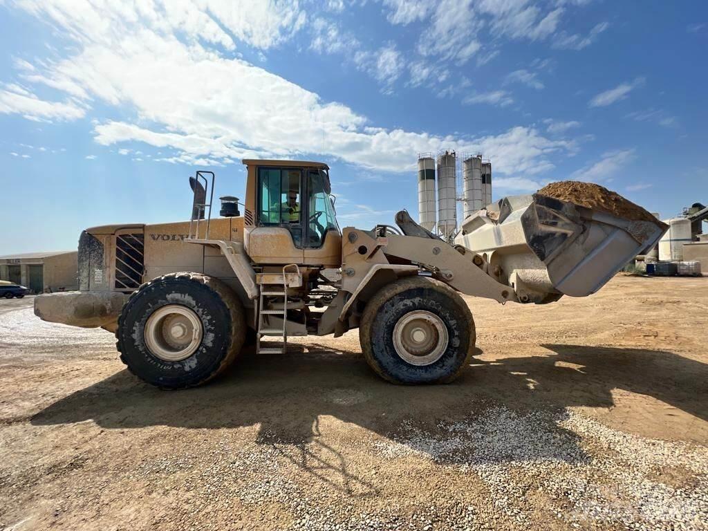 Volvo L180F Φορτωτές με λάστιχα (Τροχοφόροι)