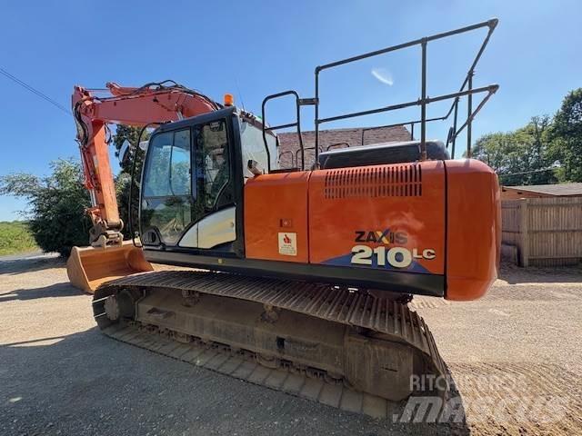 Hitachi ZX210-6 Εκσκαφείς με ερπύστριες
