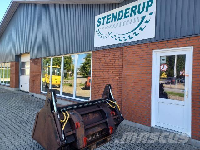  4 I EEN SKOVL Κουβάδες