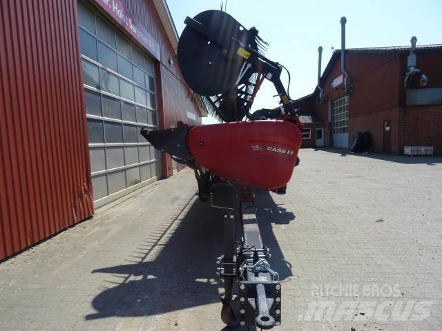 Case IH 30F Κεφαλές θεριζοαλωνιστικών μηχανών