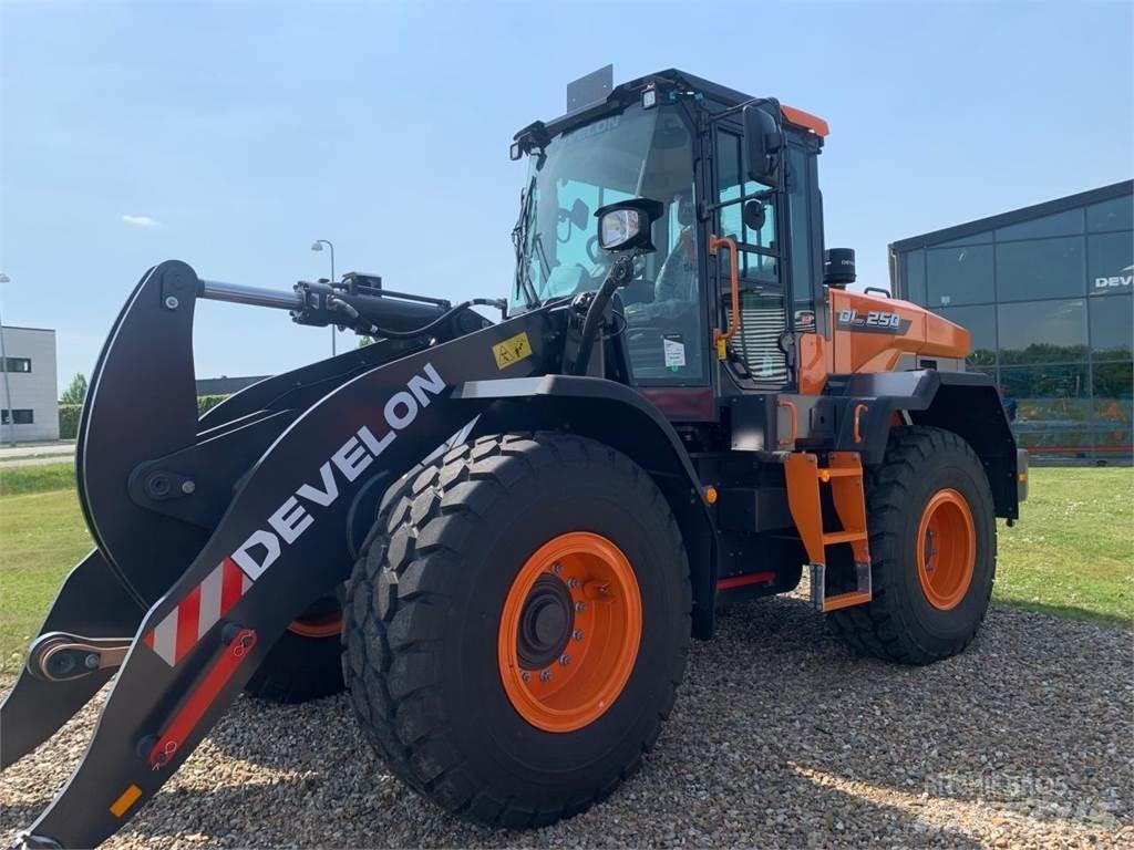 Develon DL250-7 Φορτωτές με λάστιχα (Τροχοφόροι)