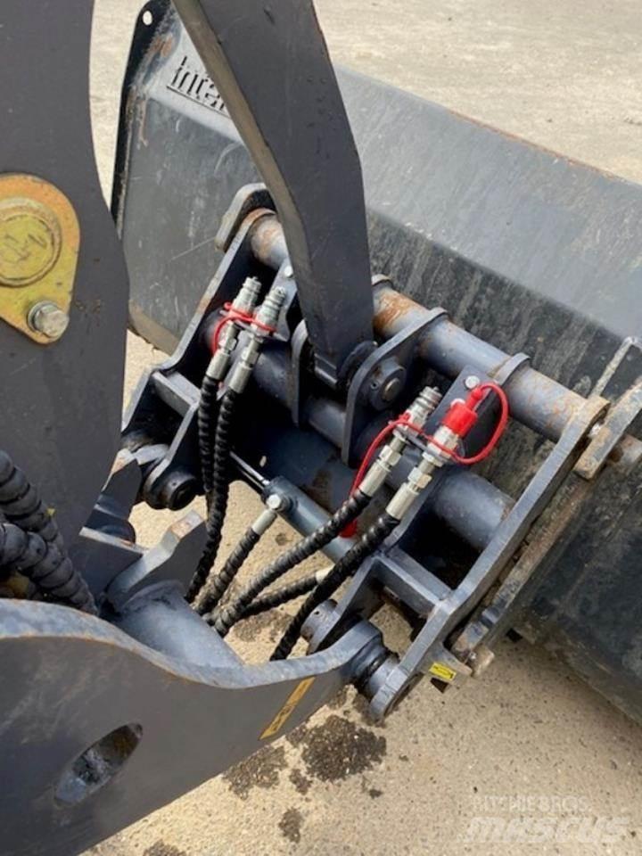 Eurotrac W12 Μίνι φορτωτές