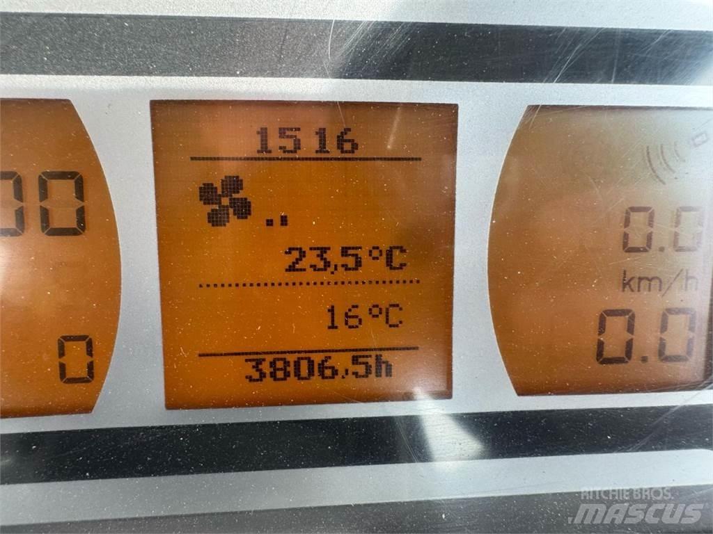Fendt VARIO 828 Τρακτέρ