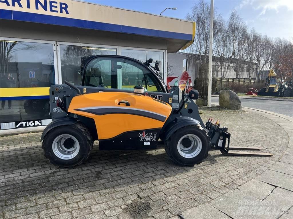 GiANT GT5048 Τηλεσκοπικοί ανυψωτές