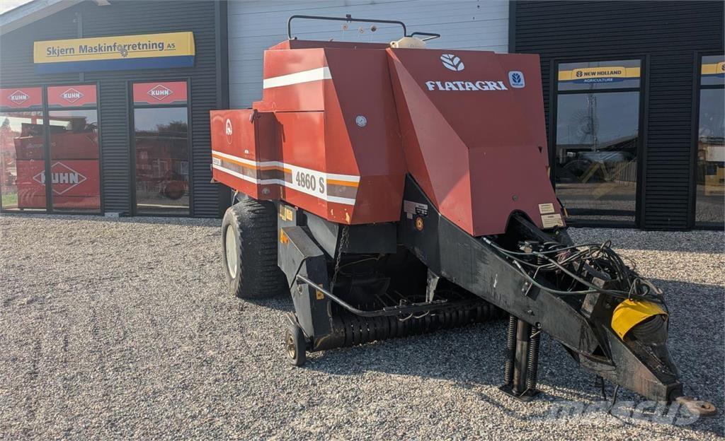 Hesston 4860 Πρέσες τετράγωνων δεμάτων
