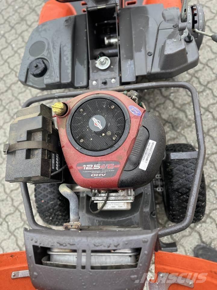 Husqvarna R13C Τρακτέρ μικρών διαστάσεων