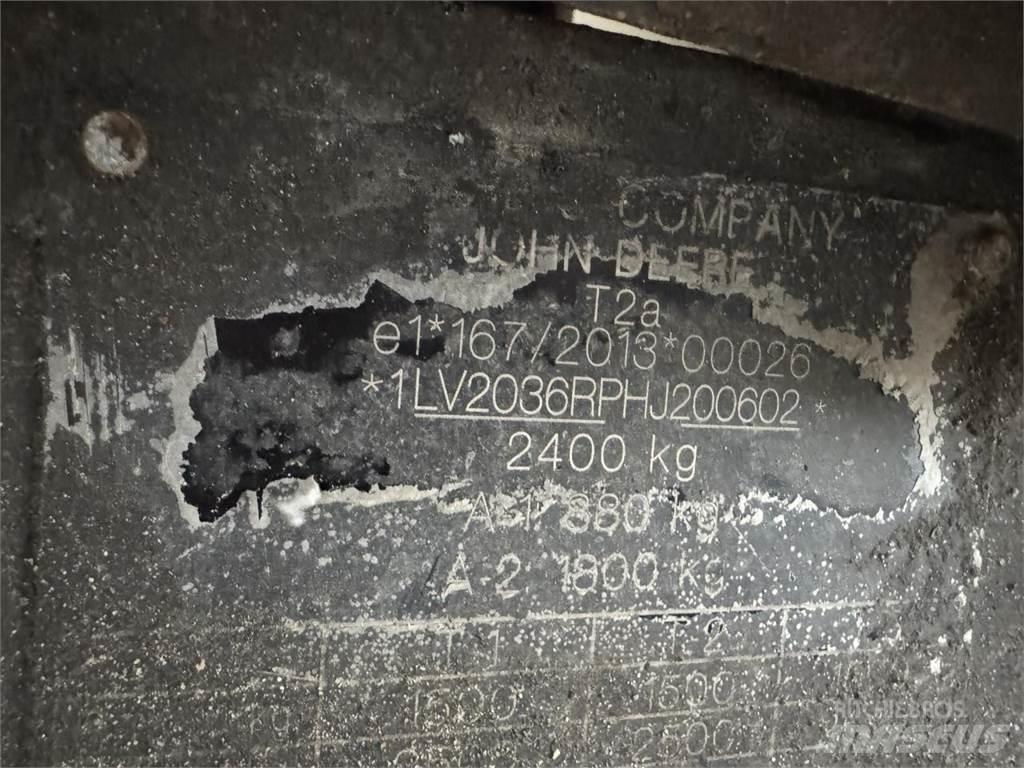 John Deere 2036R Τρακτέρ μικρών διαστάσεων