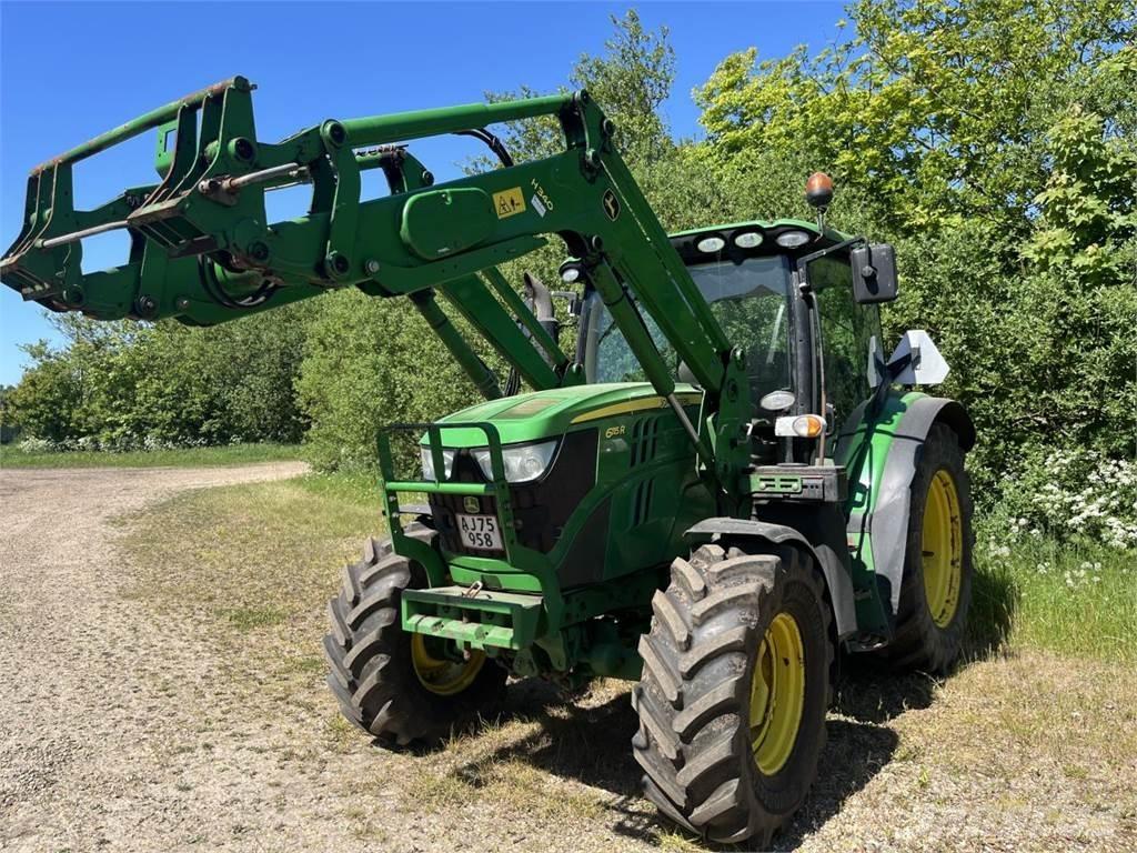 John Deere 6115 R Τρακτέρ
